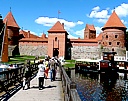 Wasserburg: Zugang zu dem Gelnde der Burg